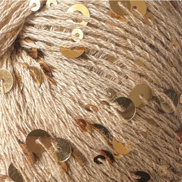 Пряжа Avanti Yarn Королевская Паетка 3+6 мм №34 беж паетка золото на хлопковой основе для вязания спицами и крючком 34 фото Пряжа Avanti Yarn Королевская Паетка 3+6 мм №34 беж паетка золото на хлопковой основе для вязания спицами и крючком 34 фото