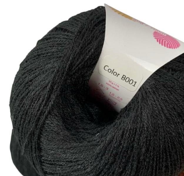 Пряжа Avanti Yarn Baby Soft №B001 черный (акрил) 50 г, 700 м B001 фото Пряжа Avanti Yarn Baby Soft №B001 черный (акрил) 50 г, 700 м B001 фото
