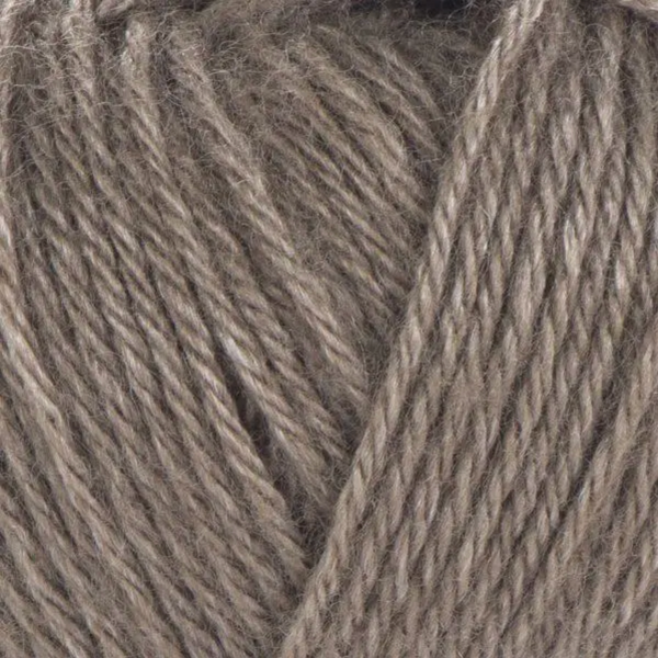 Пряжа Yarnart Silky Royal №442 какао, вовна з шовком, нитки для в'язання спицями та гачком 442 фото