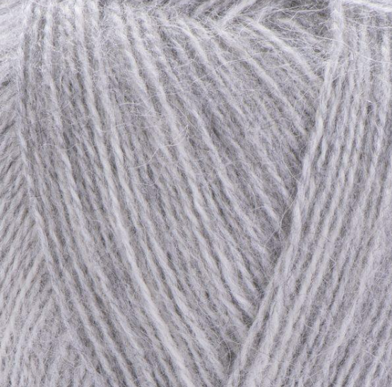 Пряжа YarnArt Angora Star №282 світло-сірий - напіввовняна для в'язання спицями і гачком 282 фото