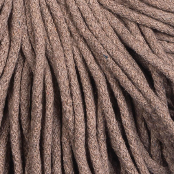 Пряжа Yarnart Macrame Braided №768 коричневий , макраме для ручного в'язання спицями та гачком 768 фото