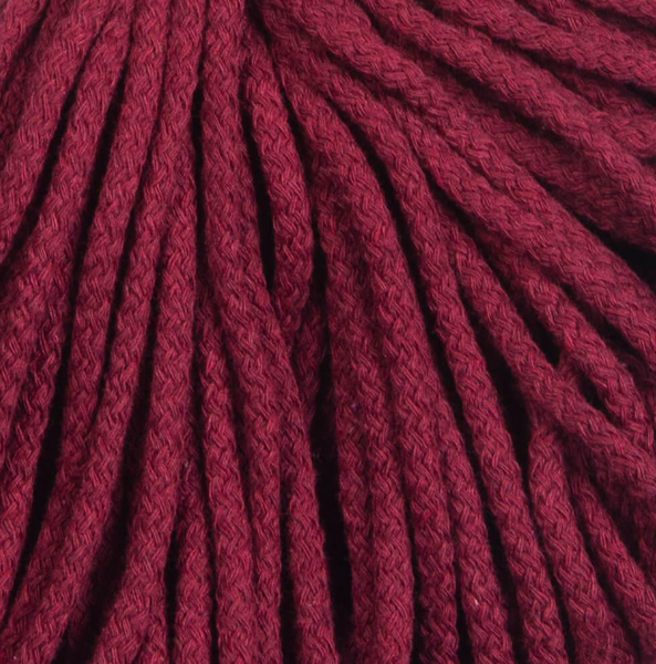 Пряжа Yarnart Macrame Braided №781 вишня, макраме для ручного в'язання спицями та гачком 781 фото