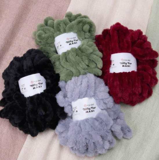 Пряжа YarnArt Nifty Fur Maxi №6701 білий (фантазійна хутряна пряжа) 300 г, 30 м 6701 фото