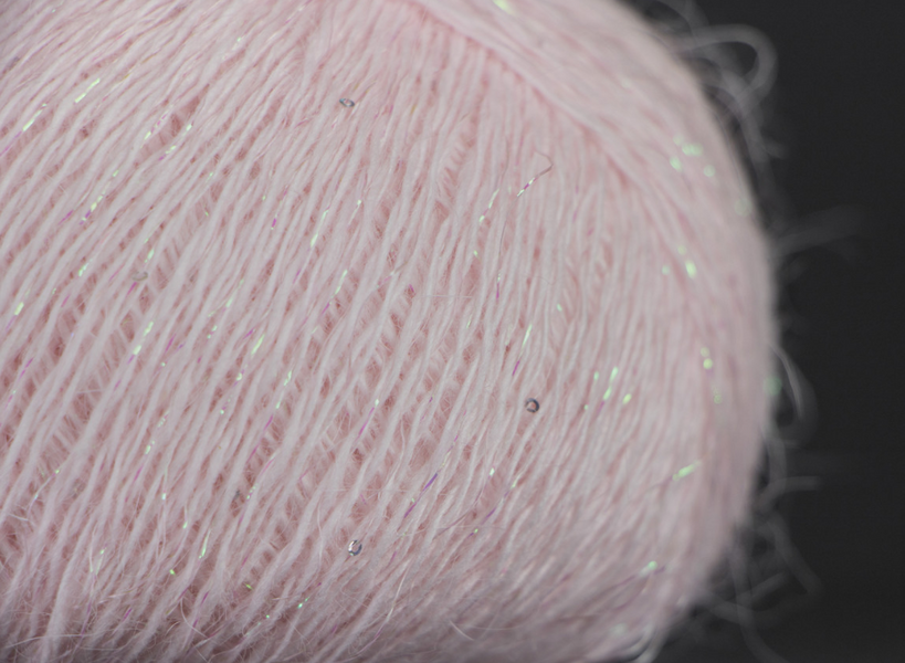 Пряжа Avanti Yarn Angora Premium (Ангора Преміум) №ЕF33/2013 світло-рожевий, ангора з люрексом і паєтками ЕF33/2013 фото Пряжа Avanti Yarn Angora Premium (Ангора Преміум) №ЕF33/2013 світло-рожевий, ангора з люрексом і паєтками ЕF33/2013 фото