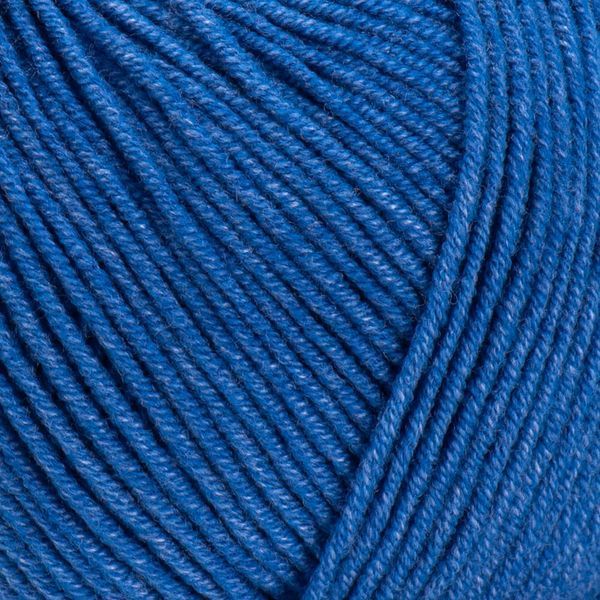Пряжа YarnArt Jeans №17 синий &mdash; полухлопок нитки для вязания крючком и спицами 17 фото